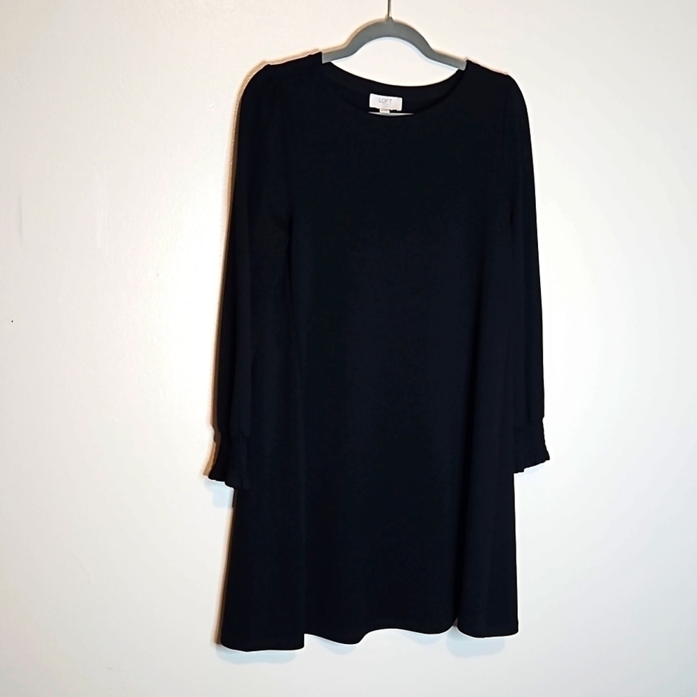 Ann Taylor LOFT OUTLET Black Long Sleeve Dress Medium